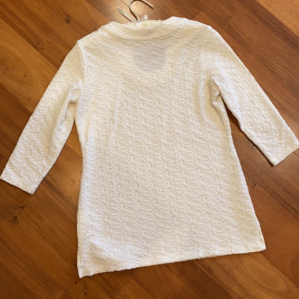 Ladies top - Picture 3 of 3